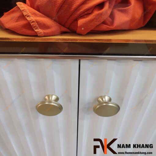 Núm cửa tủ màu vàng mờ NK415-VM