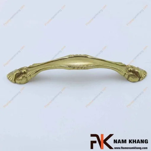 Tay nắm tủ cổ điển bằng đồng NKD052