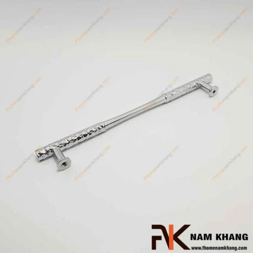 Tay nắm cửa tủ màu trằng bạc NK279M-B-FHOMENAMKHANG