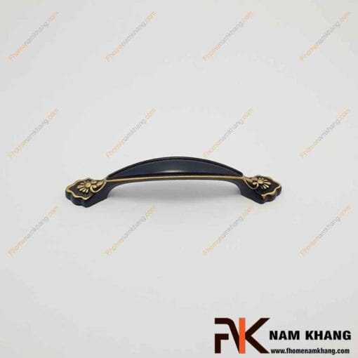 Tay cầm cửa tủ đồng cổ điển NK200D-BCF FHOMENAMKHANG